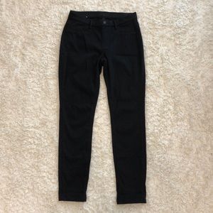 Uniqlo Black Jeggings